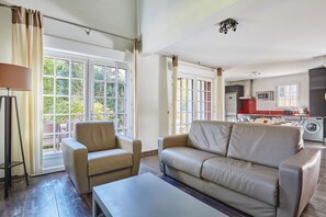 4 habitaciones, wifi gratis y ropa de cama 