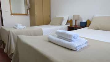 Double or Twin Room, Private Bathroom | Interior