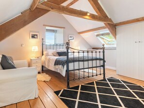 3 chambres, Wi-Fi gratuit, draps fournis