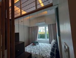 1 bedroom - SEA RESIDENCES MOA AREA TWO BEDROOM GROUNDFLOOR (Pasay)