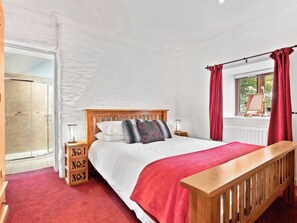 3 quartos, Wi-Fi de cortesia, roupa de cama