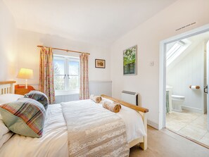 Unclassified image, 4 of 30, button