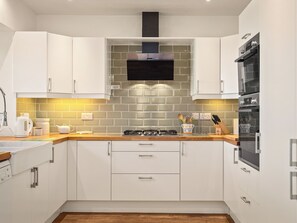 Dishwasher, high chair