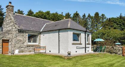 2 bedroom accommodation in Inverurie