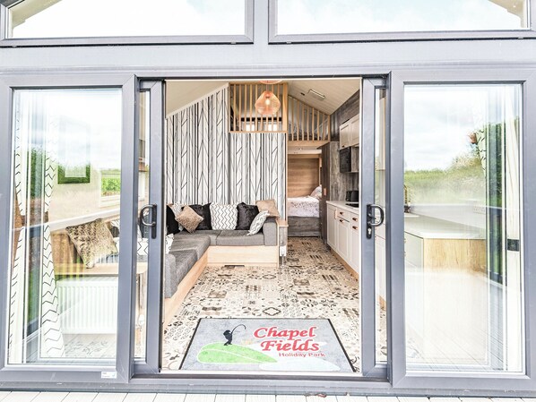 Interior - Superb pods ideal for a family break close to the coast. (Chapel St Leonards)