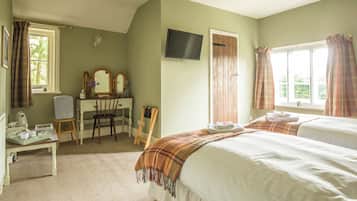 Kamar Twin Klasik, 2 Tempat Tidur Twin | 1 kamar tidur, seprai katun Mesir, dan seprai premium