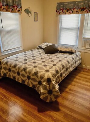 2 bedrooms
