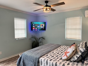 2 Schlafzimmer, Bügeleisen/Bügelbrett, WLAN, Bettwäsche