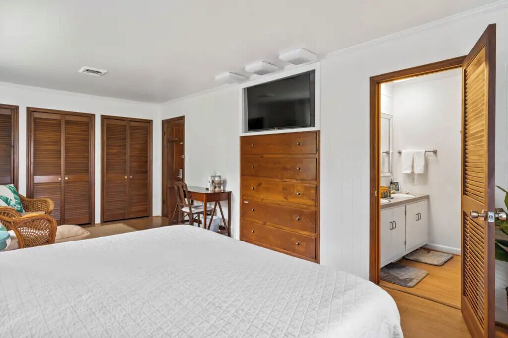 1 chambre, fer et planche à repasser, Wi-Fi gratuit, draps fournis