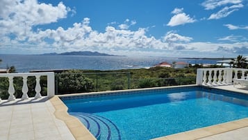 Udendørs pool