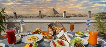 Khan Duidar Inn - Pyramids View Rooftop
