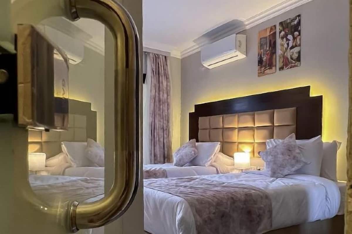 2 bedrooms, premium bedding, down duvets, pillow-top beds