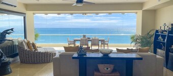Luxury Beach Front Condo in Beautiful Punta de Mita