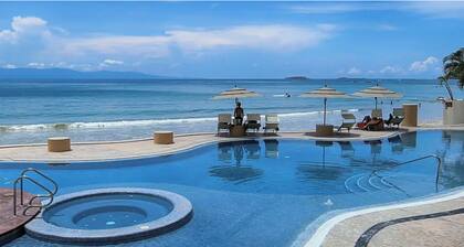 Luxury Beach Front Condo in Beautiful Punta de Mita