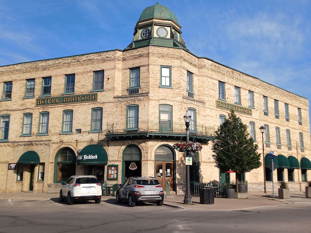 Bedford Hotel