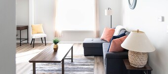 Cozy modern midterm stay/medical discount/fastWiFi