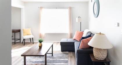 Cozy modern midterm stay/medical discount/fastWiFi