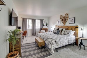 3 bedrooms, iron/ironing board, travel cot, Internet - Forest-View Balcony: Pinetop-Lakeside Condo (Pinetop-Lakeside)