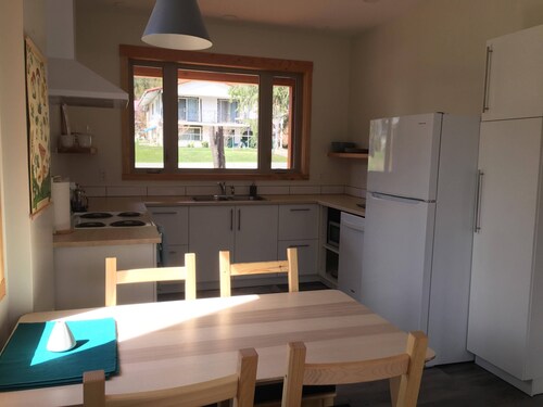 Private mountain view haven in the beautiful West Kootenays