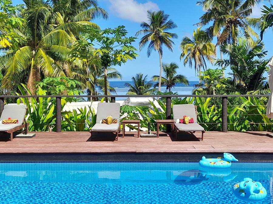 Outdoor pool, sun loungers