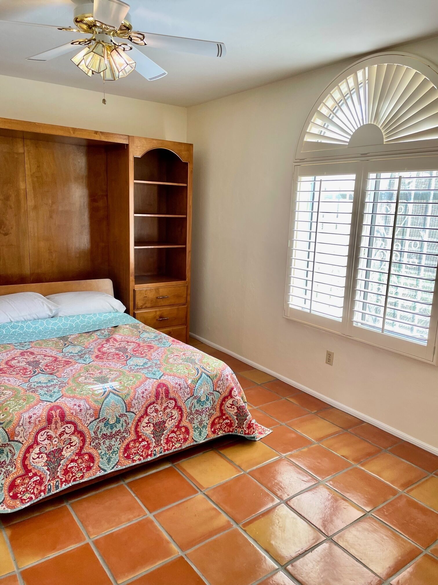 2 bed/2bath located on 10th green at Green Valley CC
