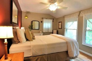 2 bedrooms, travel crib, bed sheets