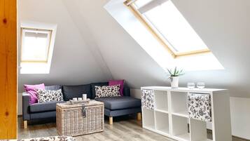 Tv, dvd-spelare och en stereo