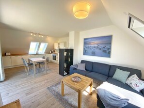 Imagen sin descripción, 3 de 16, botón