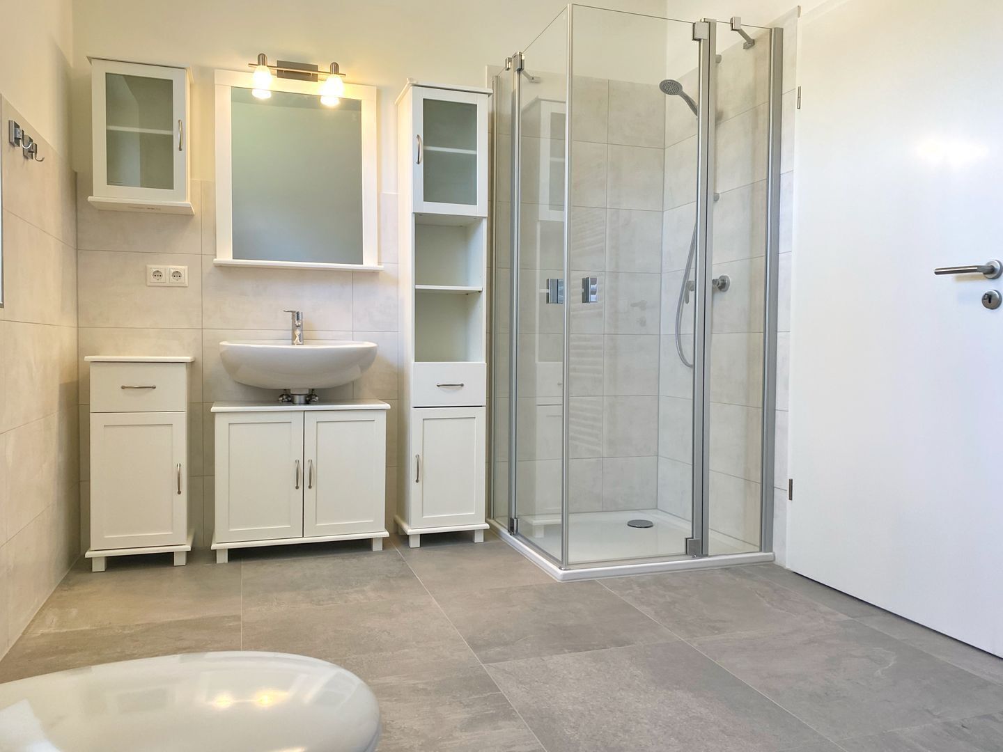 Douche, serviettes fournies