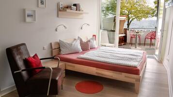 3 Schlafzimmer, Bügeleisen/Bügelbrett, WLAN, Bettwäsche