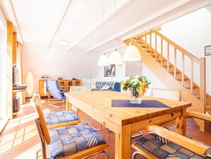 Dining - Ferienwohnung "meeresrauschen" (Breege)
