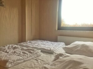 5 多间卧室、床单