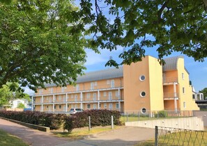 Imagen sin descripción, 5 de 22, botón