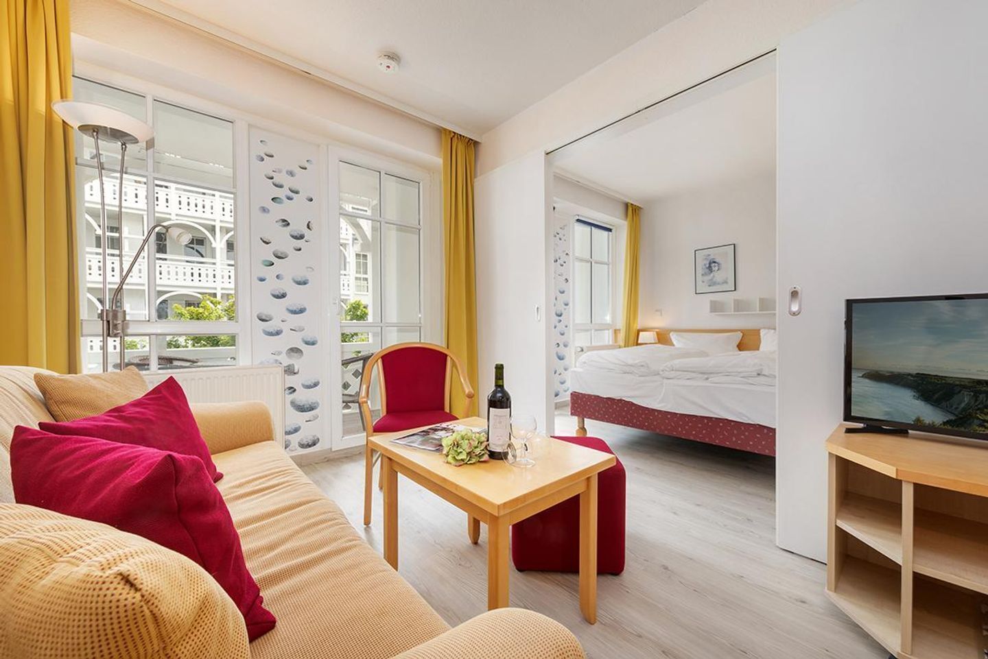 2 bedrooms, WiFi, bed sheets