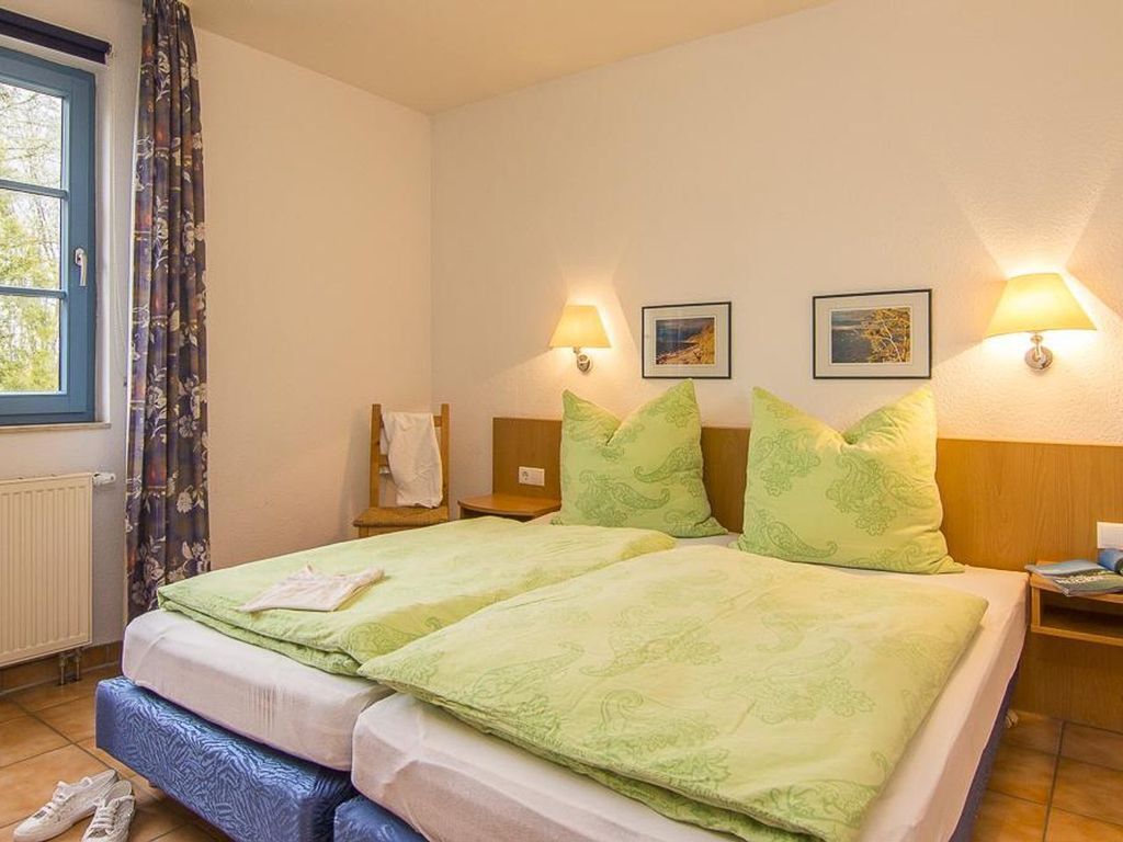 2 makuuhuonetta, Wi-Fi, vuodevaatteet