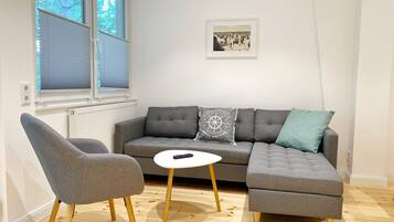 Fernseher, Stereoanlage