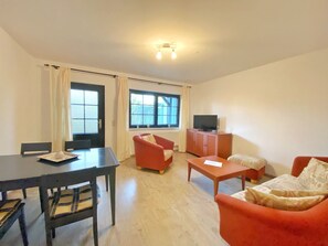 Unclassified image, 5 of 45, button