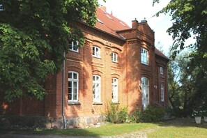 Imagen sin descripción, 3 de 24, botón