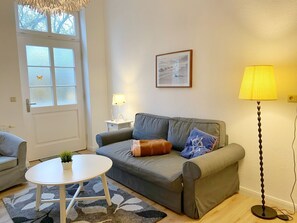 Imagen sin descripción, 2 de 24, botón