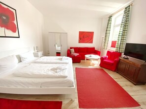 1 bedroom, WiFi, bed sheets - Gutshof Dubnitz - Holiday apartment 1 Carlo Dubnitz near Sassnitz - Gutshof Dubnitz (Sassnitz)