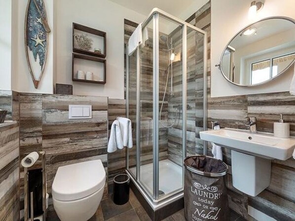 Unclassified image, 1 of 36, button