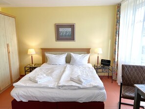 Unclassified image, 5 of 10, button - Apartment 308 - Rondell an der Jasmundtherme - Neddesitz an der Jasmundperle / (Sagard)