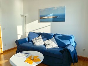 صورة غير مصنفة، 4 من 9، زرّ