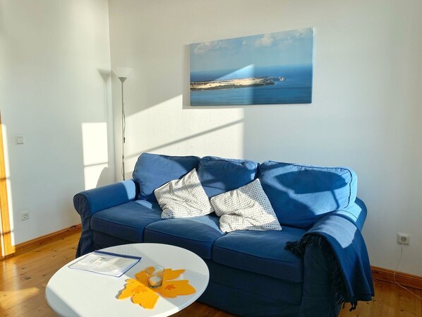 Unclassified image, 1 of 9, button - Seaside Appartements, "Dark Blue" - Sassnitz - Seaside Appartements (Sassnitz)