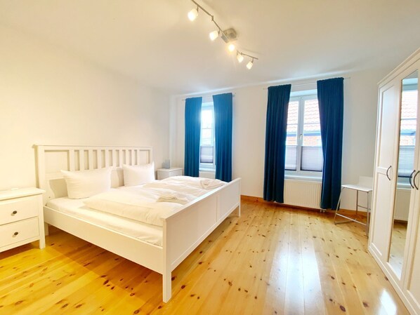 2 bedrooms, WiFi, bed sheets