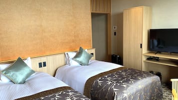 Superior Twin Room, Ocean View (With Shower Booth) Non Smoking | Free WiFi, bed sheets