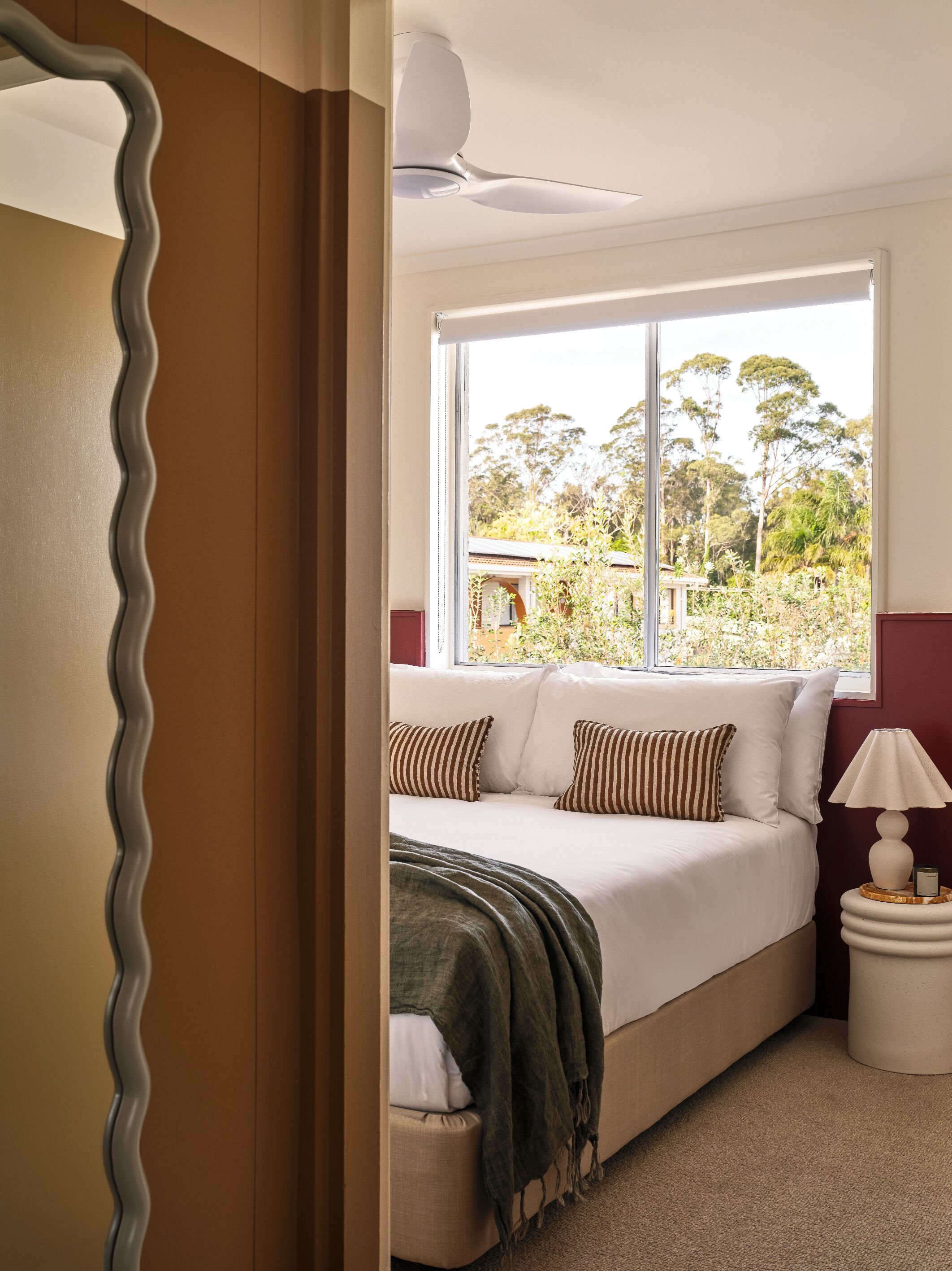 Blackout curtains, soundproofing, iron/ironing board, free WiFi