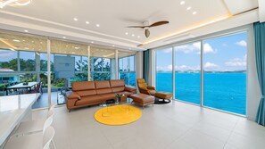 Exterior - Yeosu Riaeddo Poolvilla Pension (Yeosu)