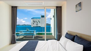 1 bedroom, free WiFi - Yeosu Riaeddo Poolvilla Pension (Yeosu)