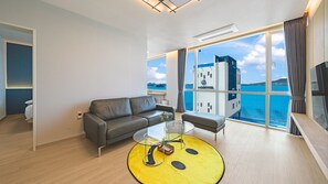 1 bedroom, free WiFi - Yeosu Riaeddo Poolvilla Pension (Yeosu)